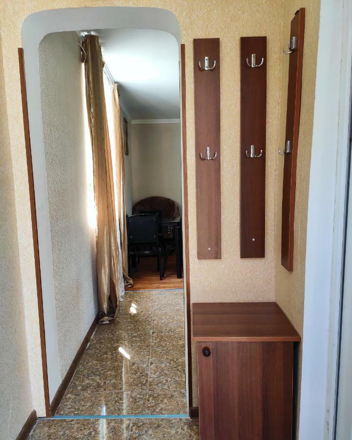 Guesthouse Ttt Tbilisi Ngoại thất bức ảnh